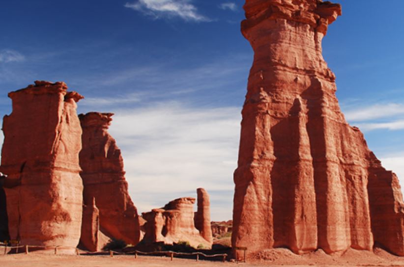 TALAMPAYA Y VALLE DE LA LUNA